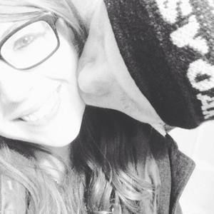 Meet your Posher, Jade